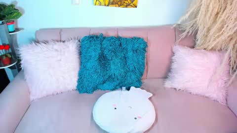  Salma Independent Model online show from 18, 9, 2025