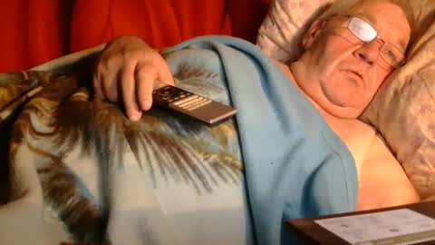 Snapshot of bomber59potsdam chatting on 15, 6, 2026 Bomber59potsdam online show from 15, 6, 2026