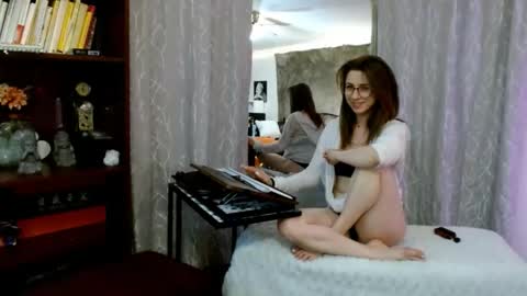 BombshellBaeby online show from 15, 4, 2026