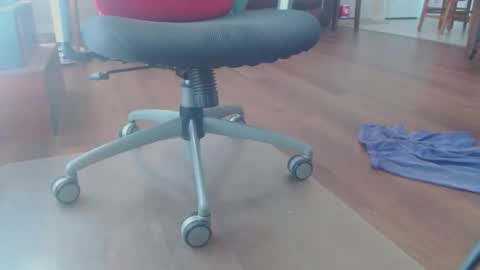 FRECKLES online show from 25, 2, 2026