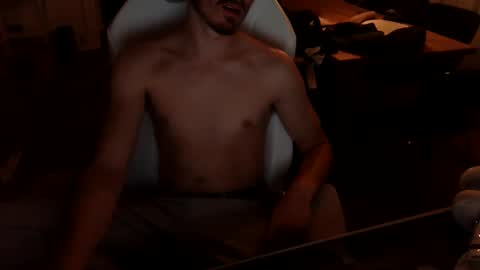 Snapshot of bongo_boy chatting on 12, 9, 2025 First time here online show from 12, 9, 2025