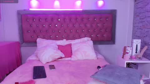 i AM Bonnie  online show from 18, 9, 2025