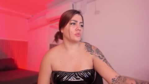 Snapshot of bonnie_an chatting on 22, 12, 2025 Bonnie online show from 22, 12, 2025