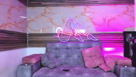 Snapshot of bonnie_bu chatting on 4, 8, 2026 becky online show from 4, 8, 2026