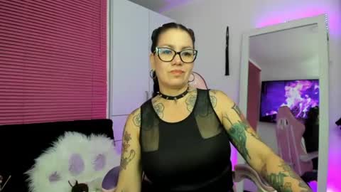 Snapshot of bonnie_ray40 chatting on 11, 7, 2026 bonnie online show from 11, 7, 2026