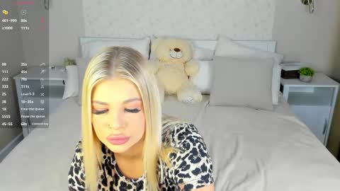 Snapshot of bonnie_riley chatting on 28, 5, 2026 Stella online show from 28, 5, 2026
