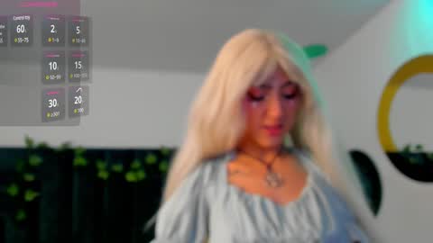 Snapshot of bonniecute_ chatting on 23, 12, 2024   online show from 23, 12, 2024
