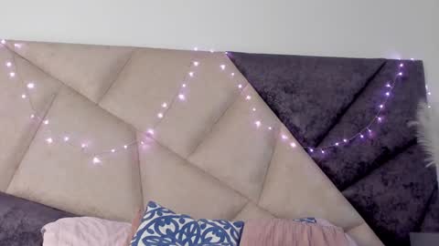 Snapshot of bonniecute_ chatting on 31, 12, 2024   online show from 31, 12, 2024