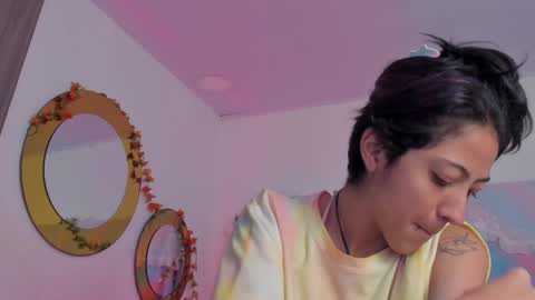 Snapshot of bonniecute_ chatting on 14, 1, 2025   online show from 14, 1, 2025