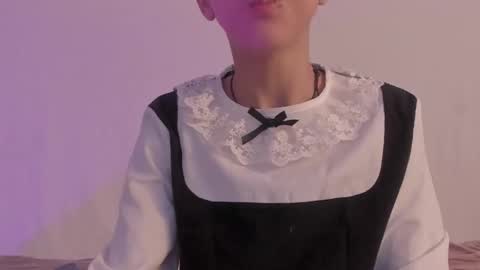Snapshot of bonniecute_ chatting on 7, 3, 2025   online show from 7, 3, 2025