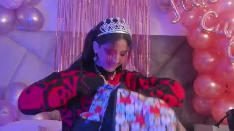 Snapshot of bonniecute_ chatting on 9, 3, 2025   online show from 9, 3, 2025