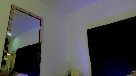 Snapshot of bonniecute_ chatting on 9, 9, 2025   online show from 9, 9, 2025