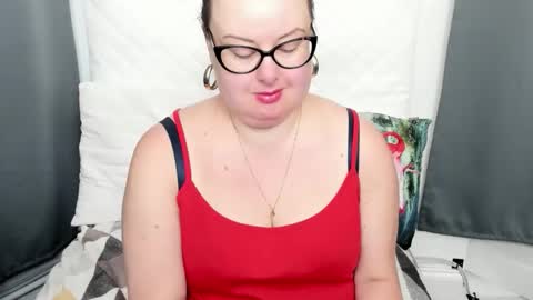 Snapshot of bonnieshining chatting on 2, 10, 2025 Bonnie online show from 2, 10, 2025