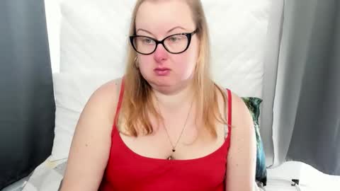 Snapshot of bonnieshining chatting on 16, 10, 2025 Bonnie online show from 16, 10, 2025