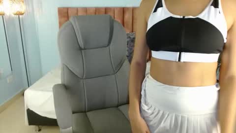 bonny_sweety1 online show from 13, 2, 2026