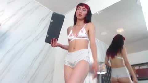 Snapshot of bonnybonnet chatting on 14, 12, 2024 bonnybonnet online show from 14, 12, 2024