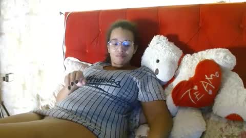 Snapshot of bonvivantb chatting on 2, 12, 2024 Queen Bon Vivantt online show from 2, 12, 2024