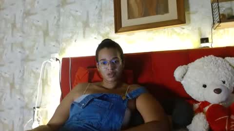 Snapshot of bonvivantb chatting on 13, 1, 2025 Queen Bon Vivantt online show from 13, 1, 2025