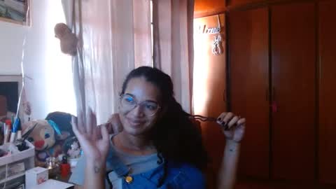 Snapshot of bonvivantb chatting on 24, 1, 2025 Queen Bon Vivantt online show from 24, 1, 2025