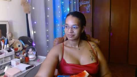 Snapshot of bonvivantb chatting on 25, 1, 2025 Queen Bon Vivantt online show from 25, 1, 2025