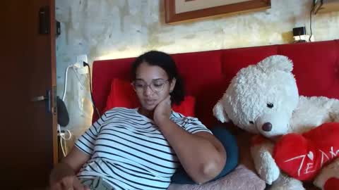 Snapshot of bonvivantb chatting on 14, 2, 2025 Queen Bon Vivantt online show from 14, 2, 2025