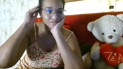 Snapshot of bonvivantb chatting on 17, 2, 2025 Queen Bon Vivantt online show from 17, 2, 2025