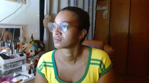 Snapshot of bonvivantb chatting on 19, 2, 2025 Queen Bon Vivantt online show from 19, 2, 2025