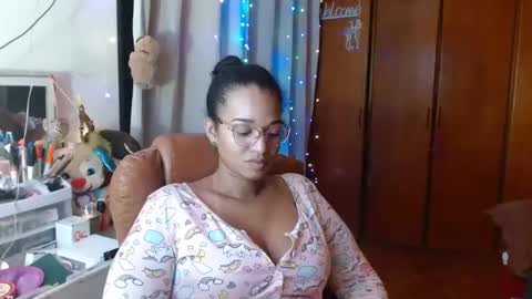 Snapshot of bonvivantb chatting on 21, 2, 2025 Queen Bon Vivantt online show from 21, 2, 2025