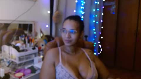 Snapshot of bonvivantb chatting on 23, 2, 2025 Queen Bon Vivantt online show from 23, 2, 2025