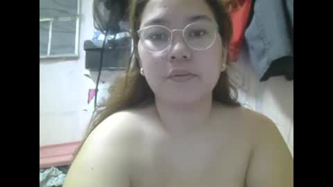 MommyMarie-Singlemom of 2. online show from 12, 2, 2025
