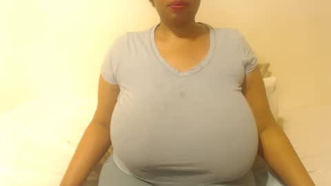 boobyqueen online show from 26, 9, 2025