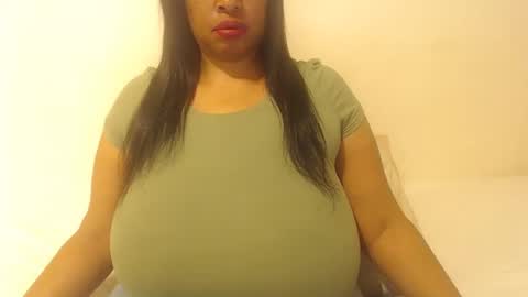 boobyqueen online show from 19, 10, 2025