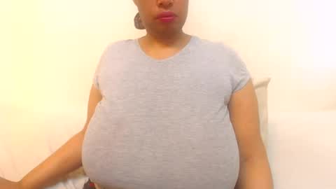 Snapshot of boobyqueen24 chatting on 10, 7, 2026 boobyqueen online show from 10, 7, 2026