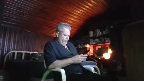 Snapshot of booshy chatting on 15, 10, 2025 Booshwa online show from 15, 10, 2025
