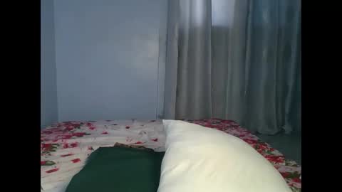 Snapshot of booty_panther chatting on 25, 10, 2025 sandrah online show from 25, 10, 2025