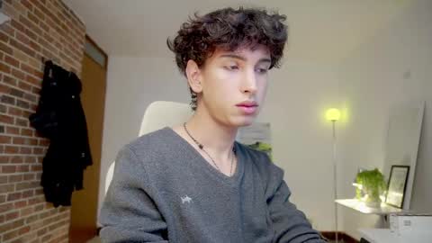 Snapshot of boream_ chatting on 31, 10, 2025 Bream online show from 31, 10, 2025