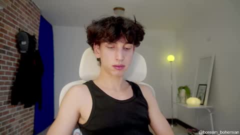 Snapshot of boream_ chatting on 13, 11, 2025 Bream online show from 13, 11, 2025