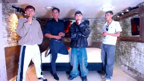 Snapshot of boschcz chatting on 16, 9, 2025 THOMAS AND DAMIAND online show from 16, 9, 2025