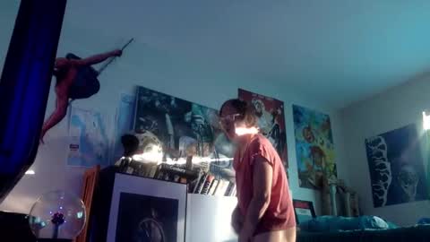 Bottomboo7 online show from 8, 1, 2026