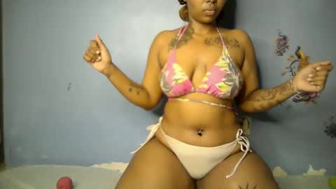 botty_queen online show from 17, 4, 2026