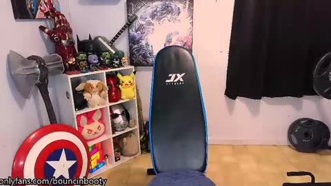 Snapshot of bouncinbooty chatting on 26, 2, 2025 Pumpkin Butt online show from 26, 2, 2025