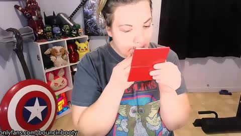 Snapshot of bouncinbooty chatting on 27, 2, 2025 Pumpkin Butt online show from 27, 2, 2025