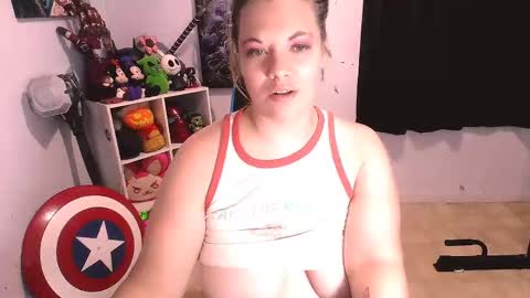 Snapshot of bouncinbooty chatting on 4, 10, 2025 Pumpkin Butt online show from 4, 10, 2025