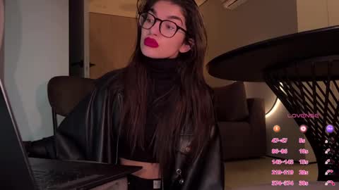 Snapshot of bowtorina chatting on 3, 3, 2025 Brat and Confident Real Femdon Not for everyone online show from 3, 3, 2025