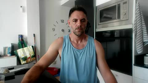 Snapshot of boxing___spf chatting on 8, 7, 2026 boxing___spf online show from 8, 7, 2026