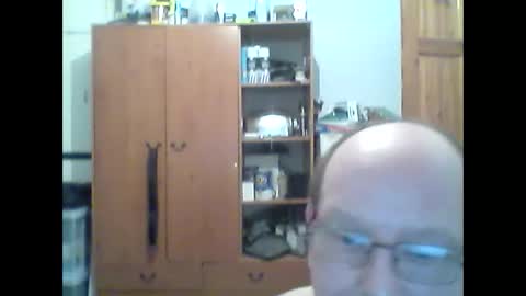 Snapshot of boxingglovefetish68 chatting on 25, 1, 2025 Boxing glove lover online show from 25, 1, 2025