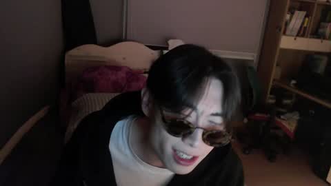 boxman556990 online show from 12, 2, 2025