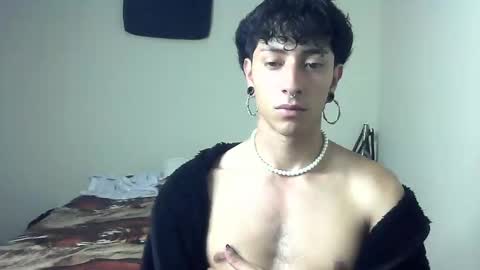 Boy Astro online show from 14, 12, 2024