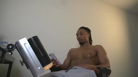 Snapshot of boy_kino chatting on 3, 3, 2026 Pixel Pleasures online show from 3, 3, 2026