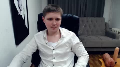 John online show from 10, 2, 2025